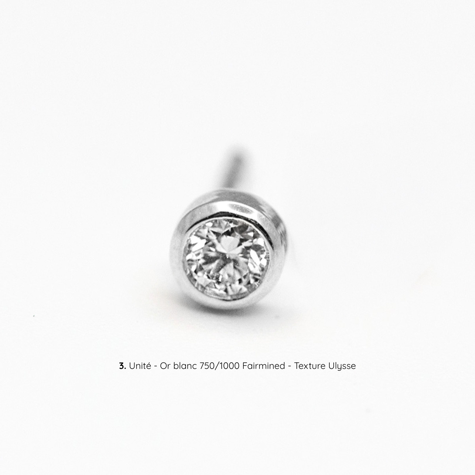 Boucle d'oreille Solférine unité, diamant serti, texture Ulysse, or blanc Fairmined, joaillerie éthique fabriquée artisanalement à Paris