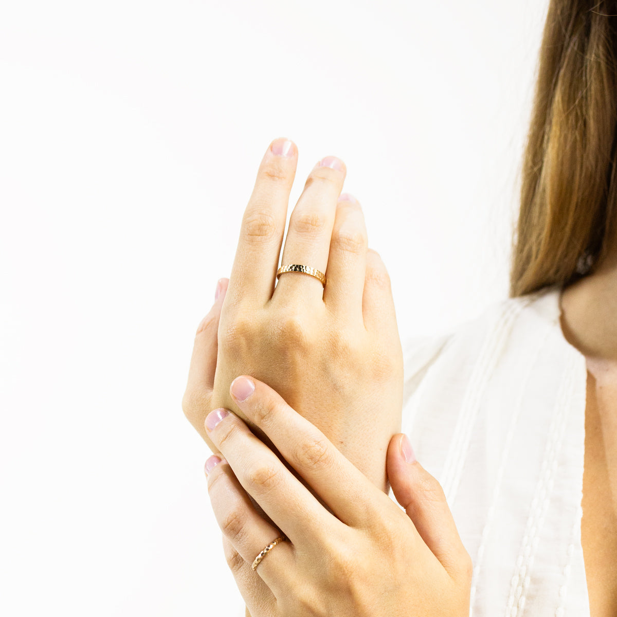 Alliance martelée originale mixte, en or recyclé 18 carats made in Paris