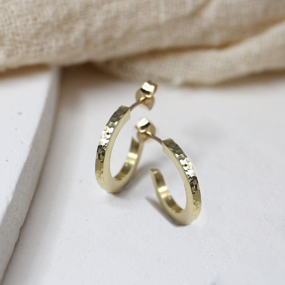 Atelier de joaillerie parisien, bijoux made in France.