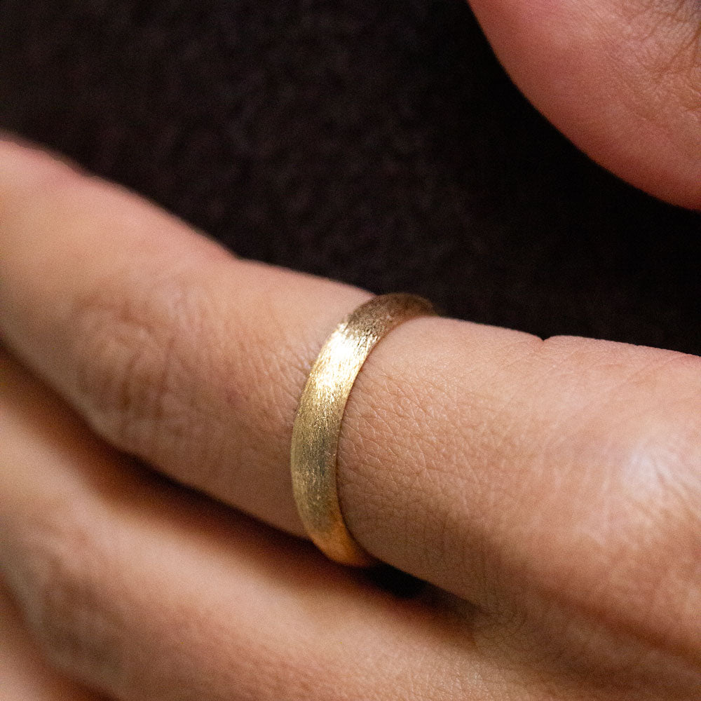 Alliance mariage artisanale, joaillerie parisienne.