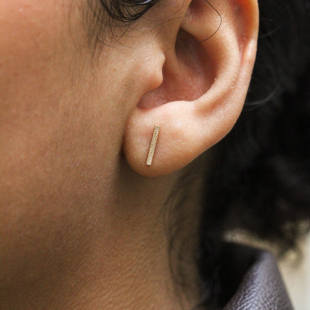 Boucles d'oreille mini Sandora Paris et Lyon.