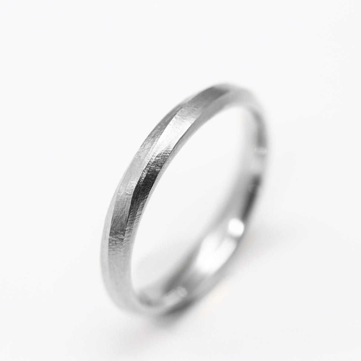 Alliance artisanale en or blanc Fairmined eco-responsable