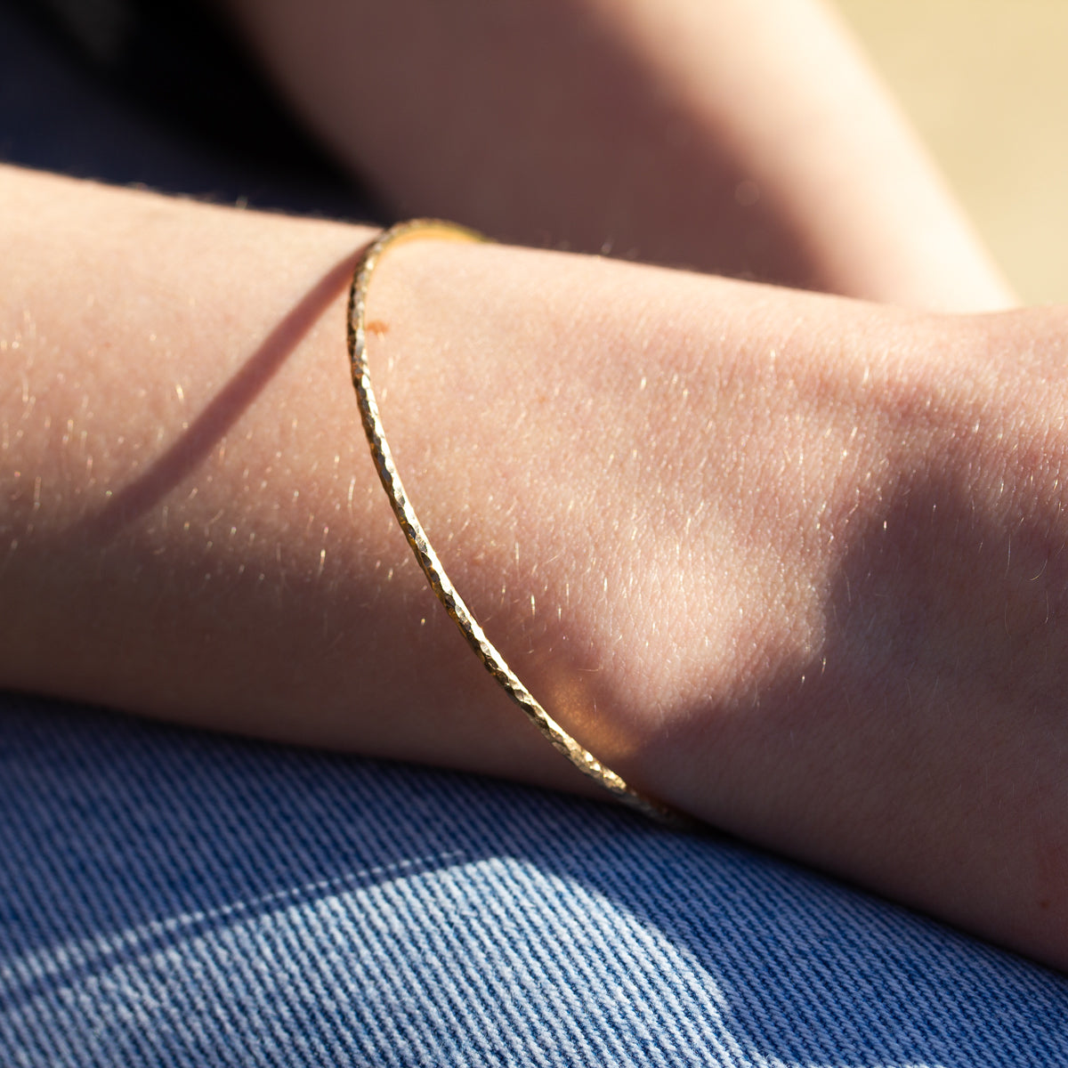 Bracelet jonc Sarita - or