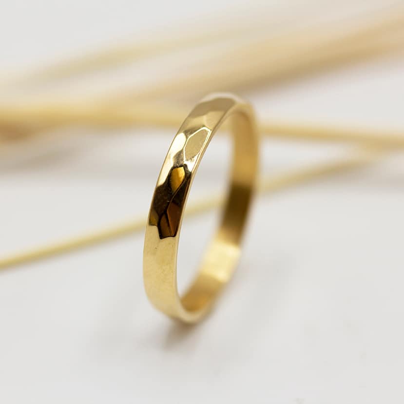 Alliance Isilde - ruban 3 mm réalisée en or jaune 18 carats Fairmined à Paris