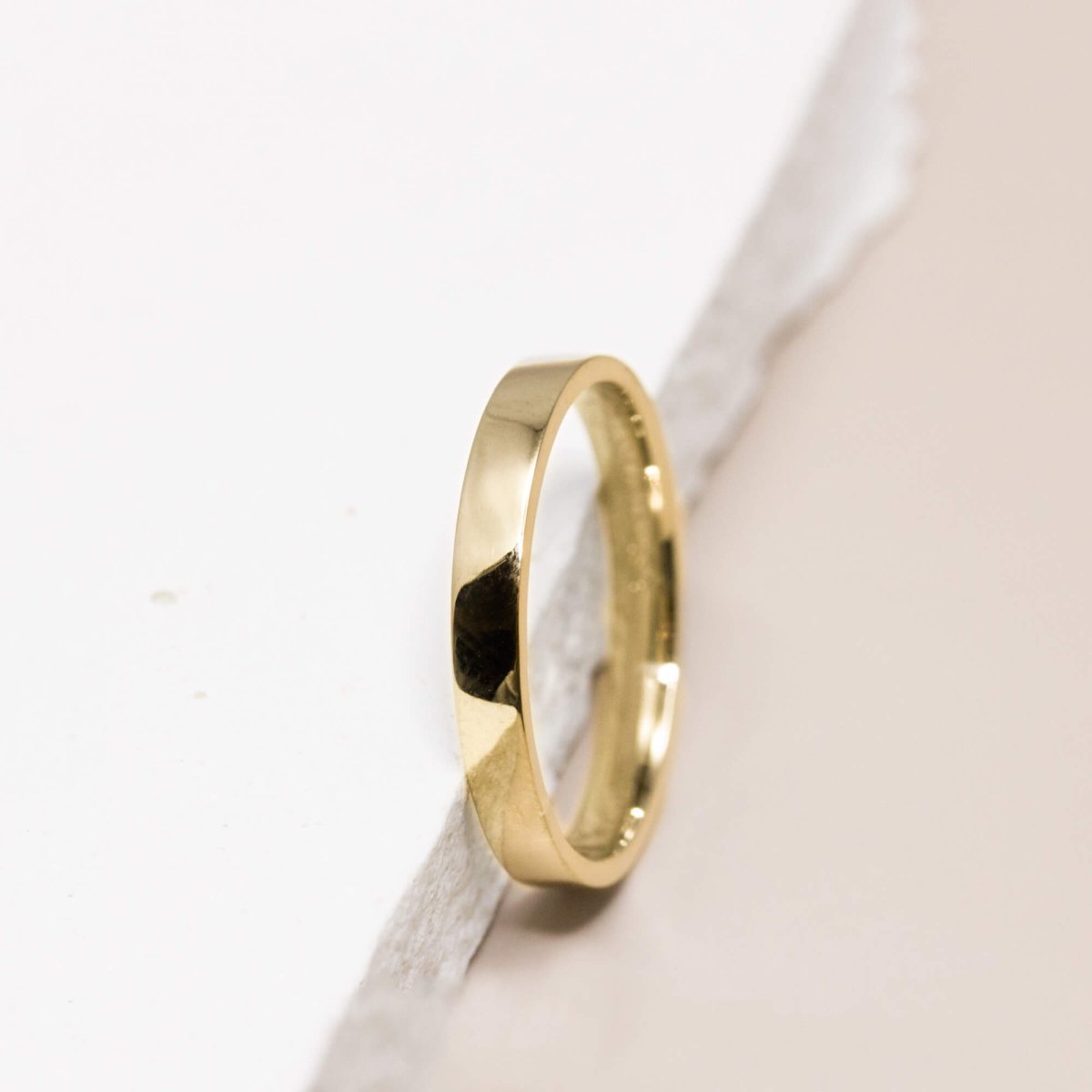 Alliance Ulysse en or jaune 18 carats Fairmined.