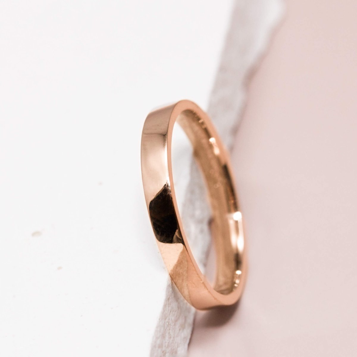 Alliance originale en or rouge 18 carats Fairmined.