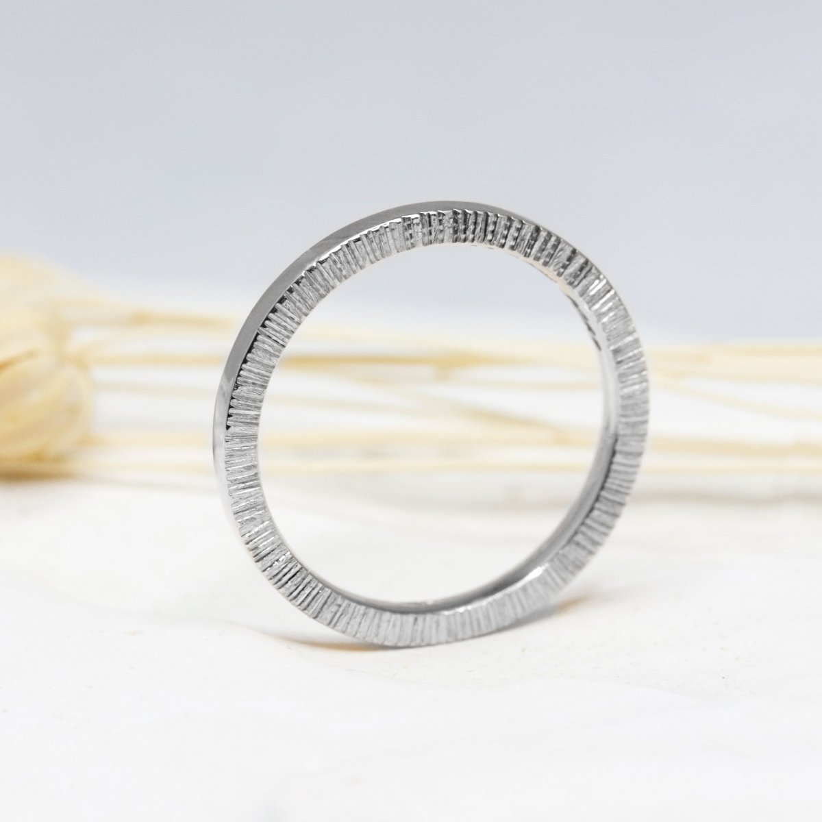 Alliance originale en or blanc 18 carats Fairmined.