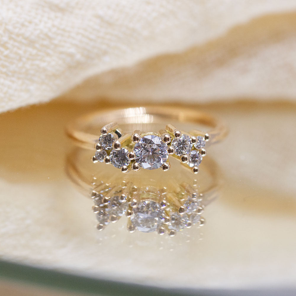 Histoire & Joaillerie : La Bague de Fiançailles