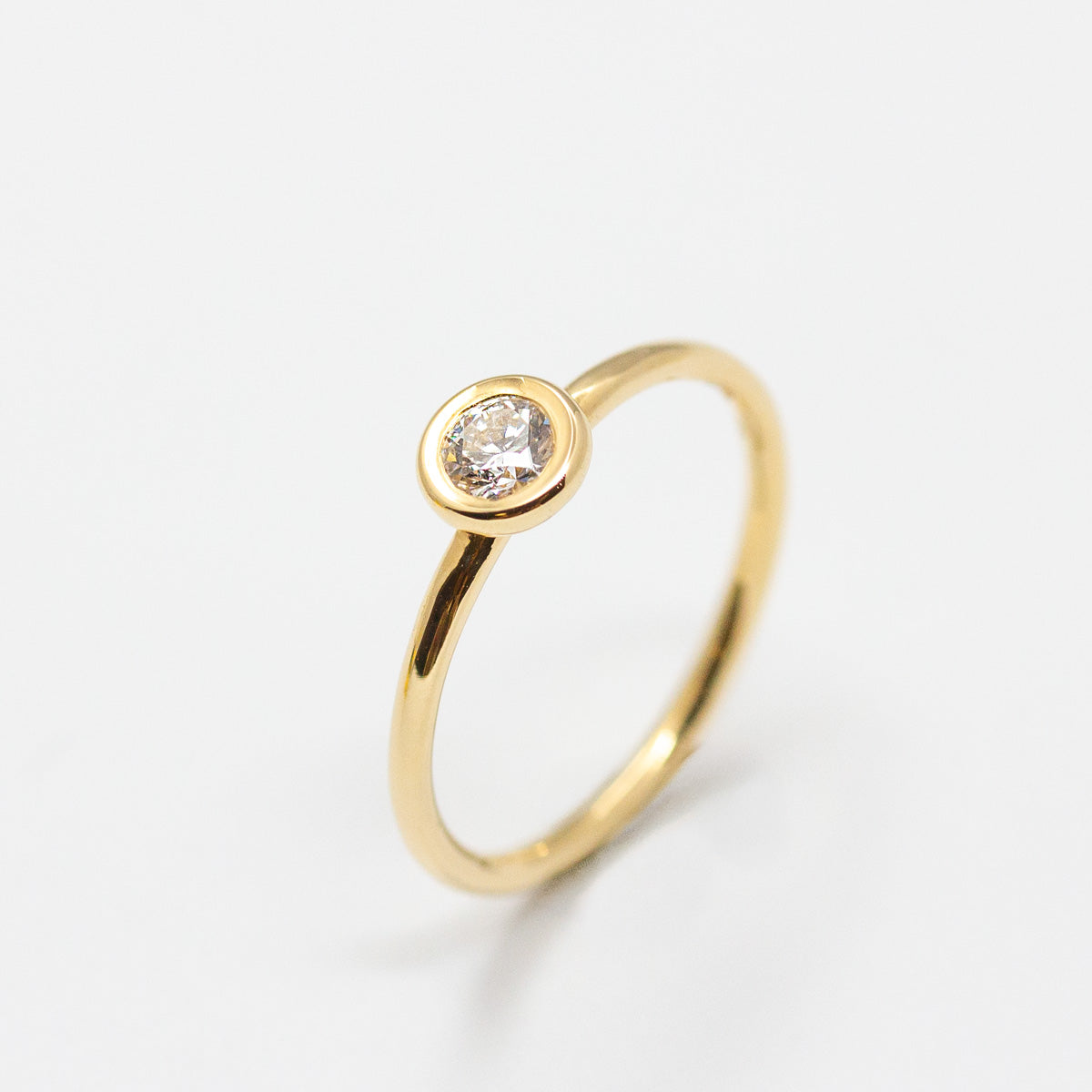 Bague Ayamé - diamant 4 mm