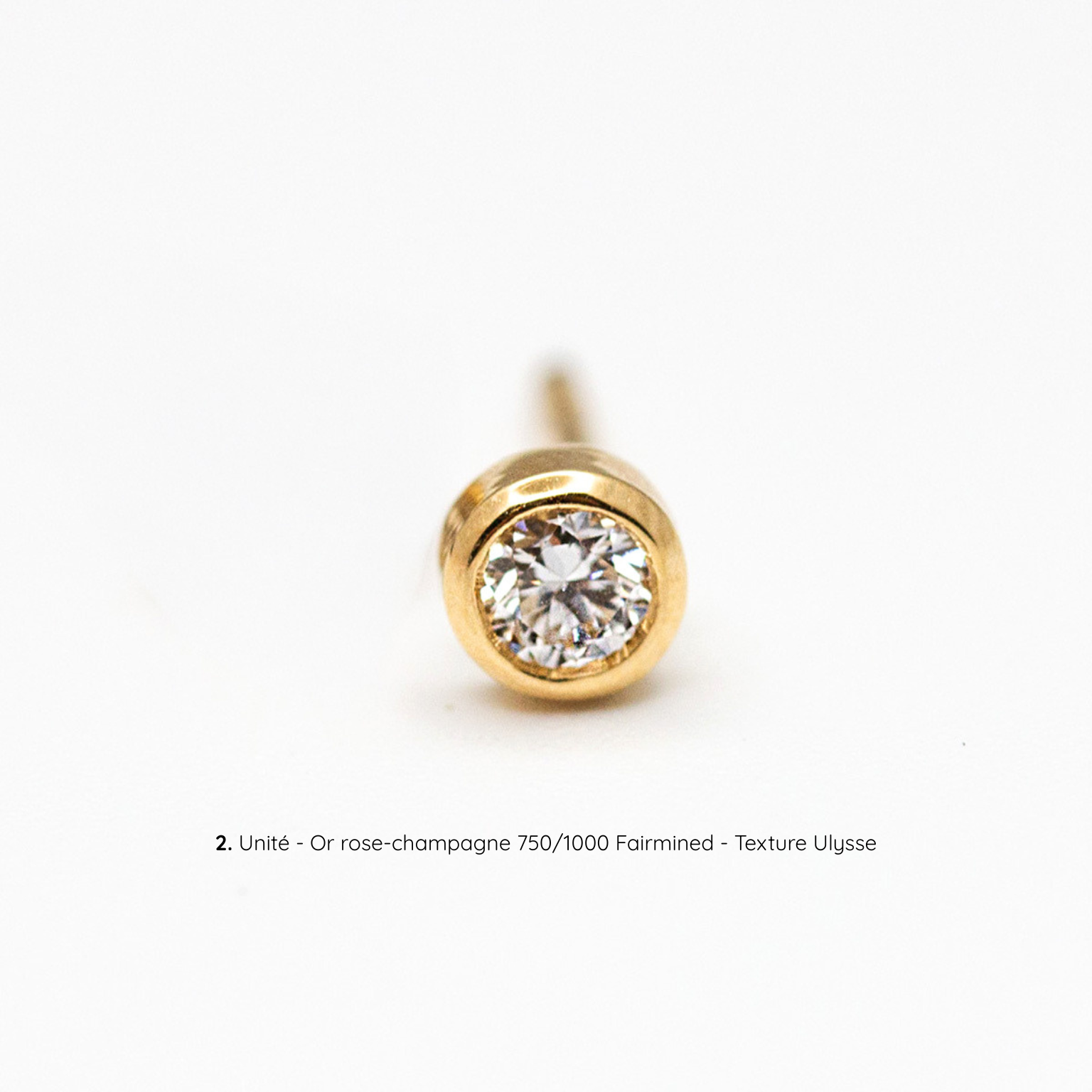 Boucle d'oreille Solférine unité, diamant serti, texture Ulysse, or rose-champagne Fairmined, joaillerie éthique fabriquée artisanalement à Paris