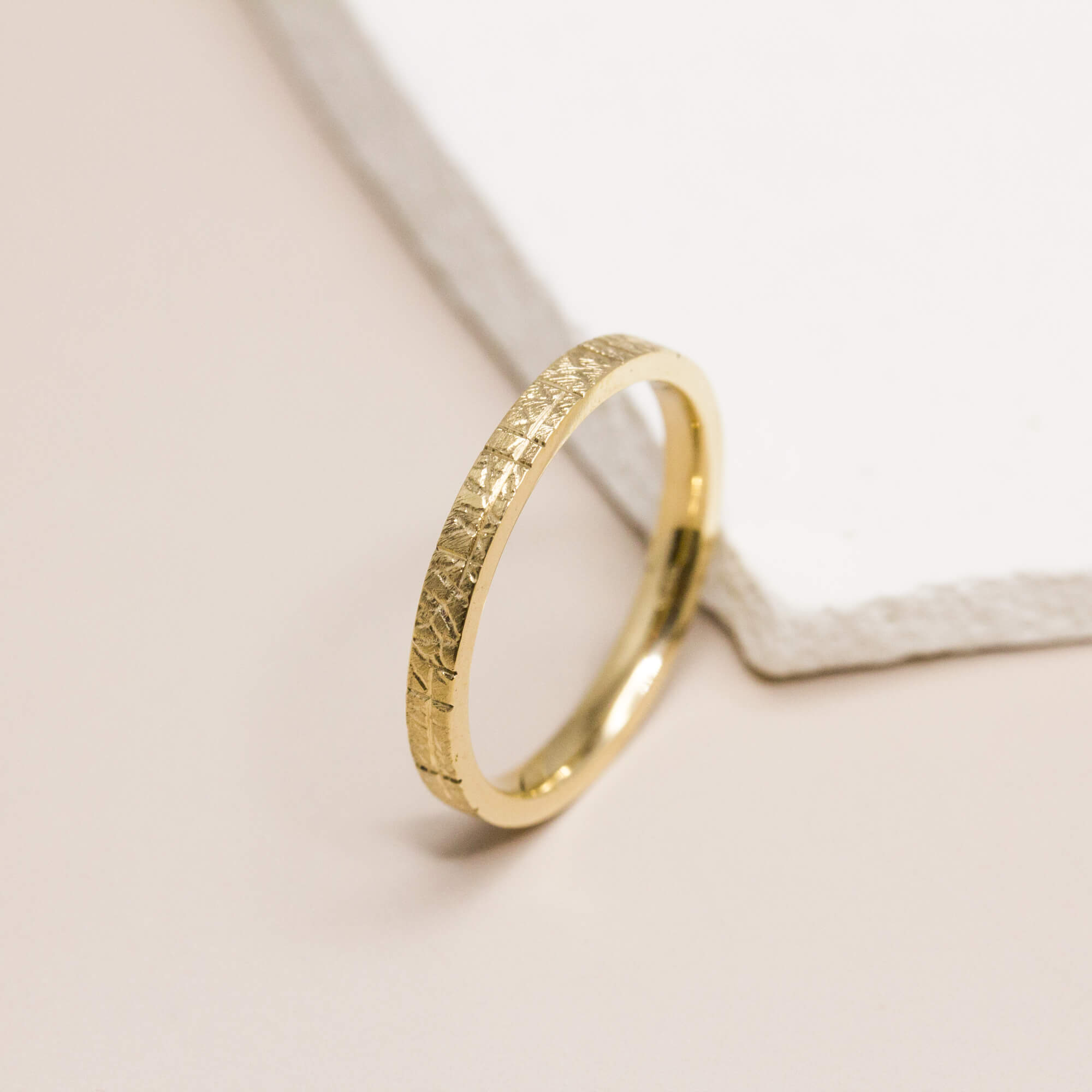 Alliance originale en or jaune Fairmined.