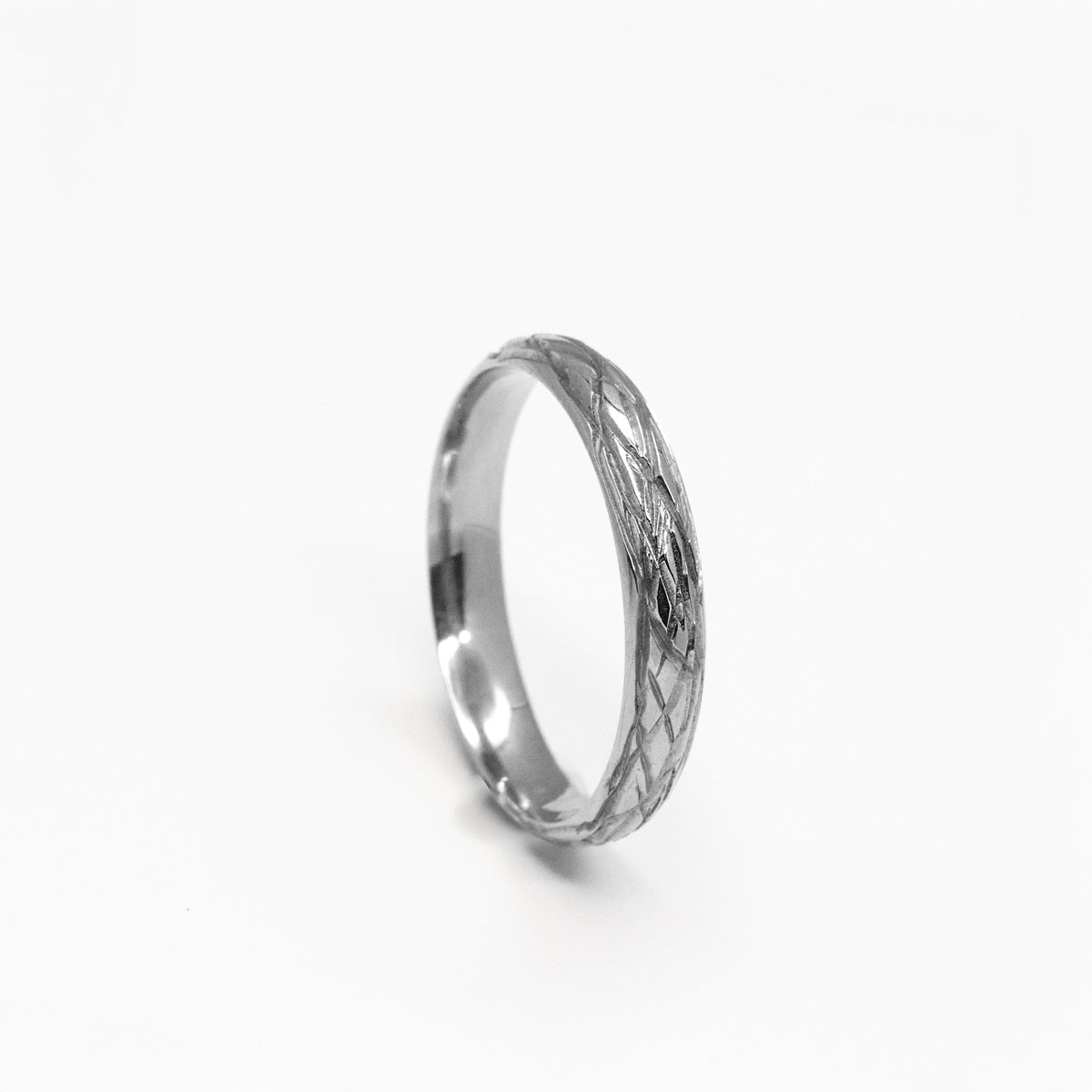 Alliance Amandier - demi-jonc (bombée) 4 mm