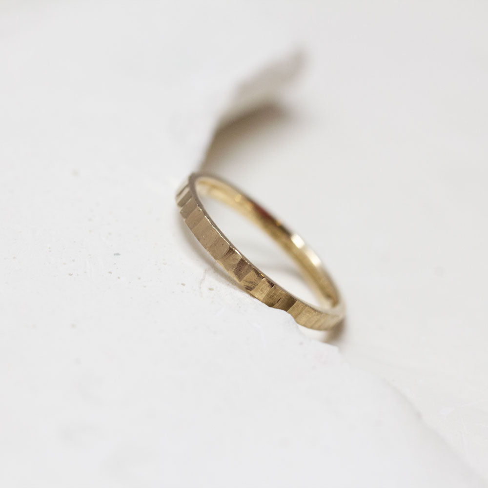 Bague en or rose champagne éthique Fairmined.