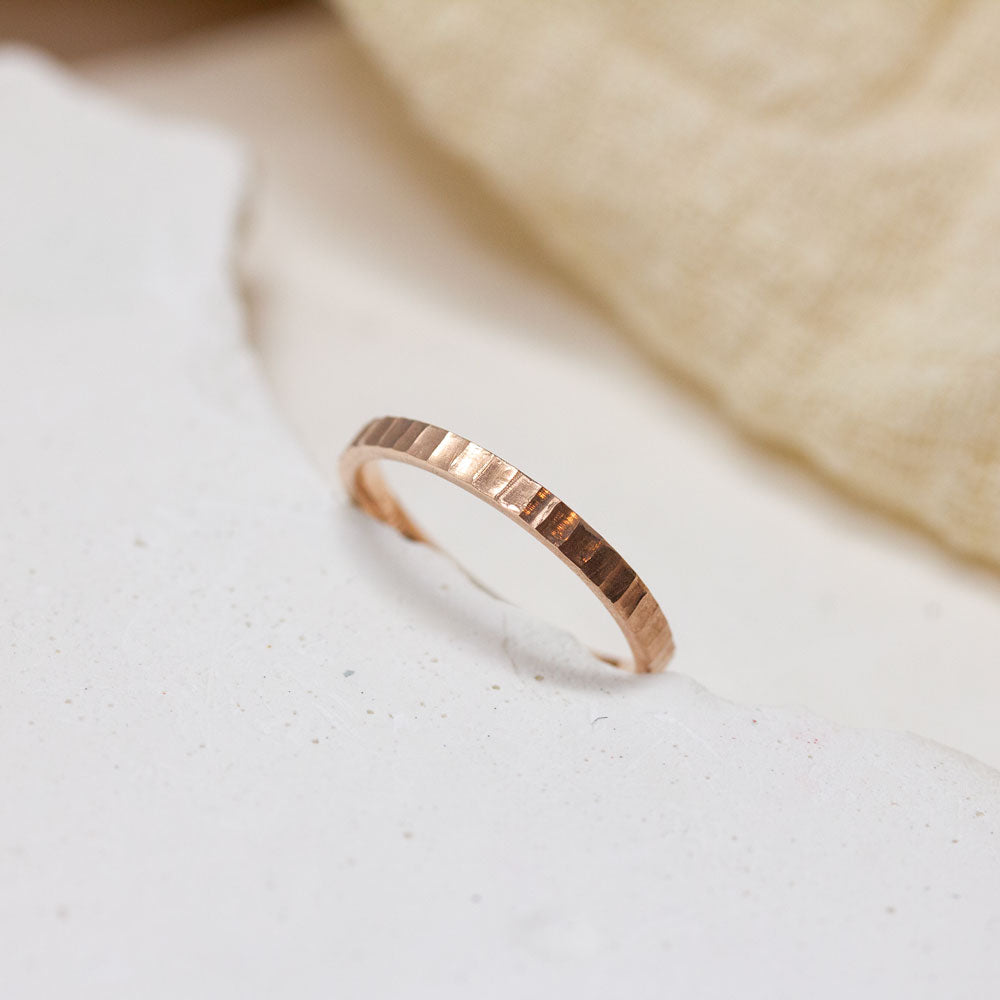 Bague en or rouge éthique Fairmined.