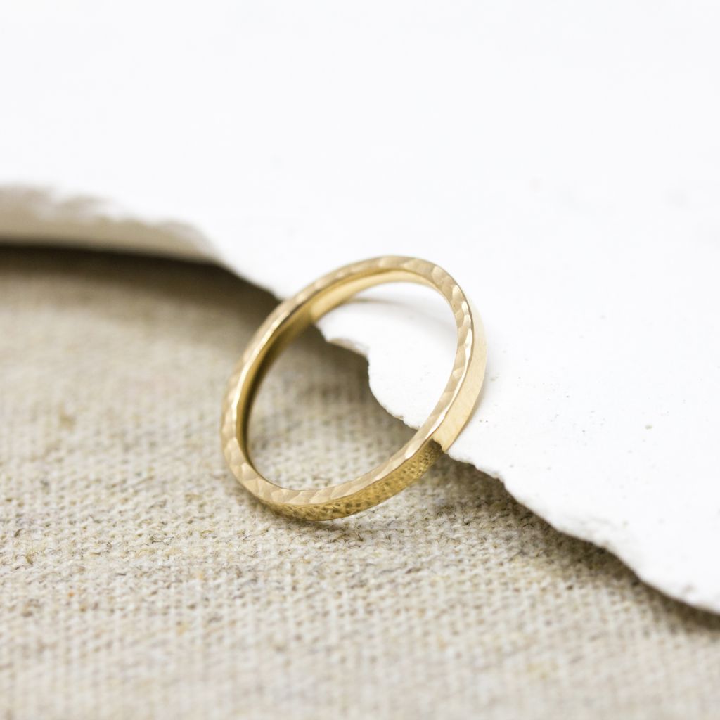 Alliance originale en or jaune 18 carats Fairmined.