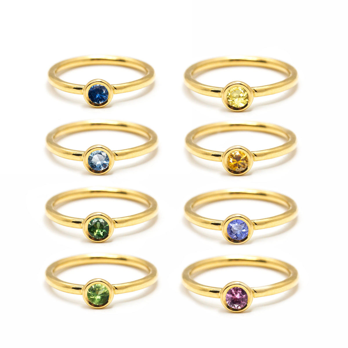 Bague de fiançailles femme solitaire personnalisable en or jaune 750/1000 recyclé + prime Fairmined, sertie d'une pierre précieuse tracée au choix (saphir bleu, vert, jaune, rose,…), 
Bijou sur-mesure de joaillerie éthique et fabrication artisanale à Paris
