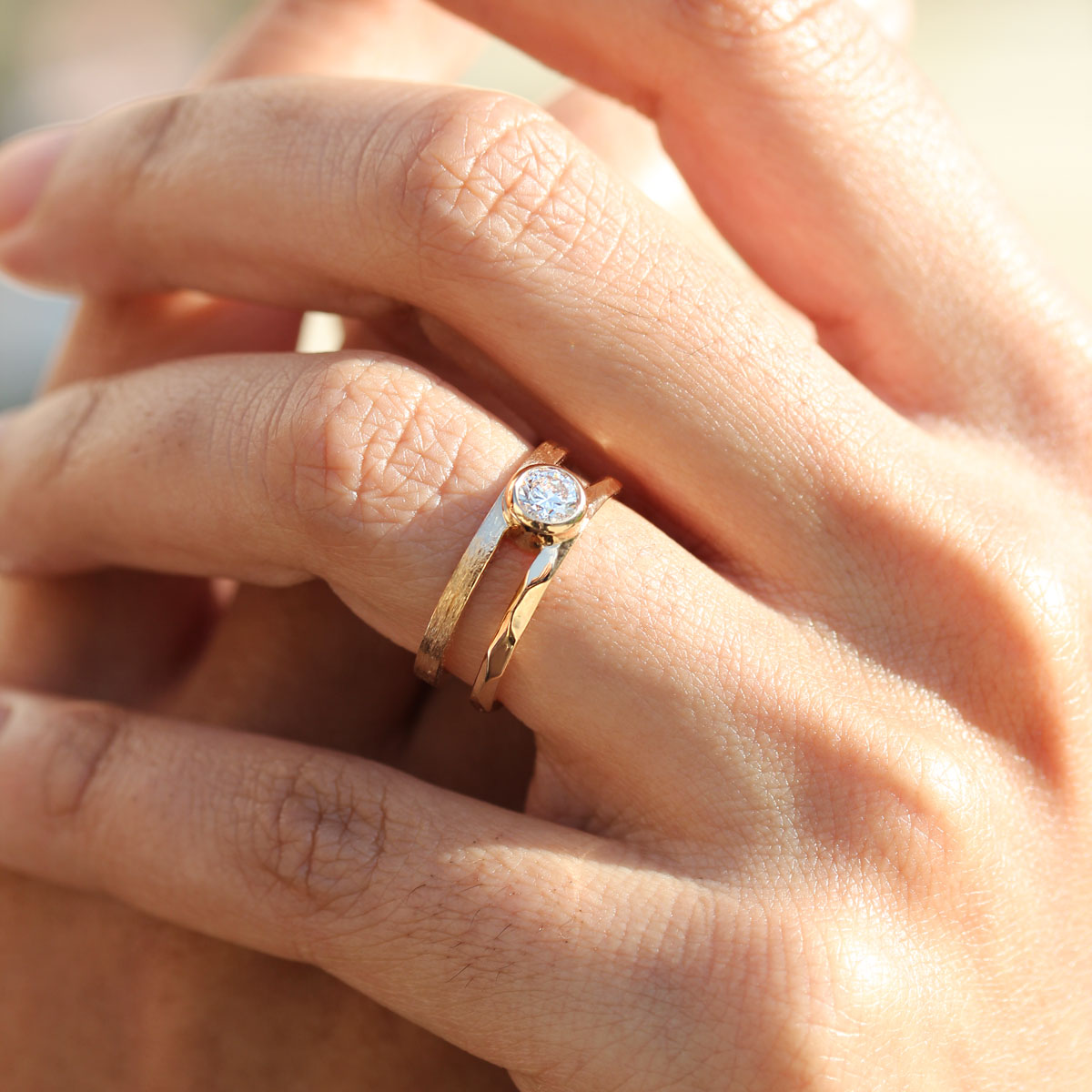 Bague de fiançailles double anneau Syna Casildée Isilde