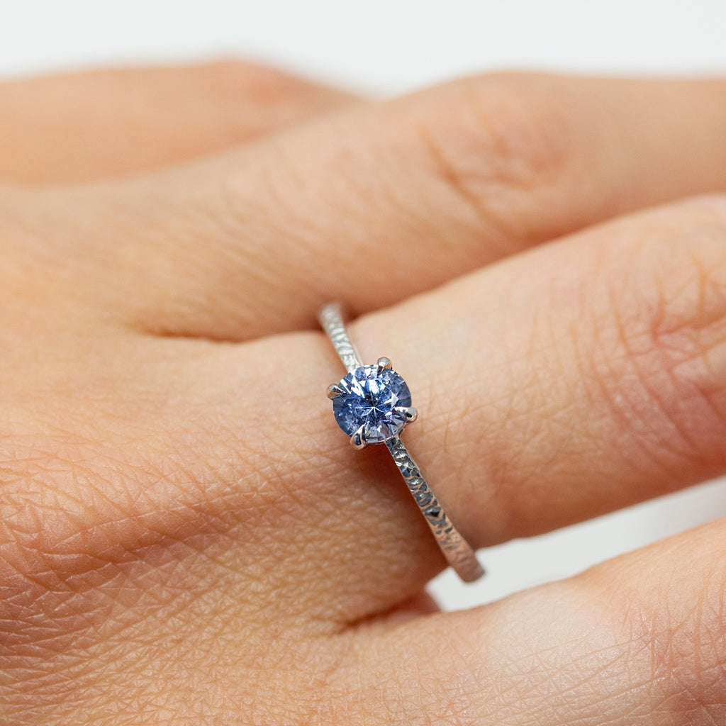 Pièce unique - Bague Jacqueline Rosa - saphir violet