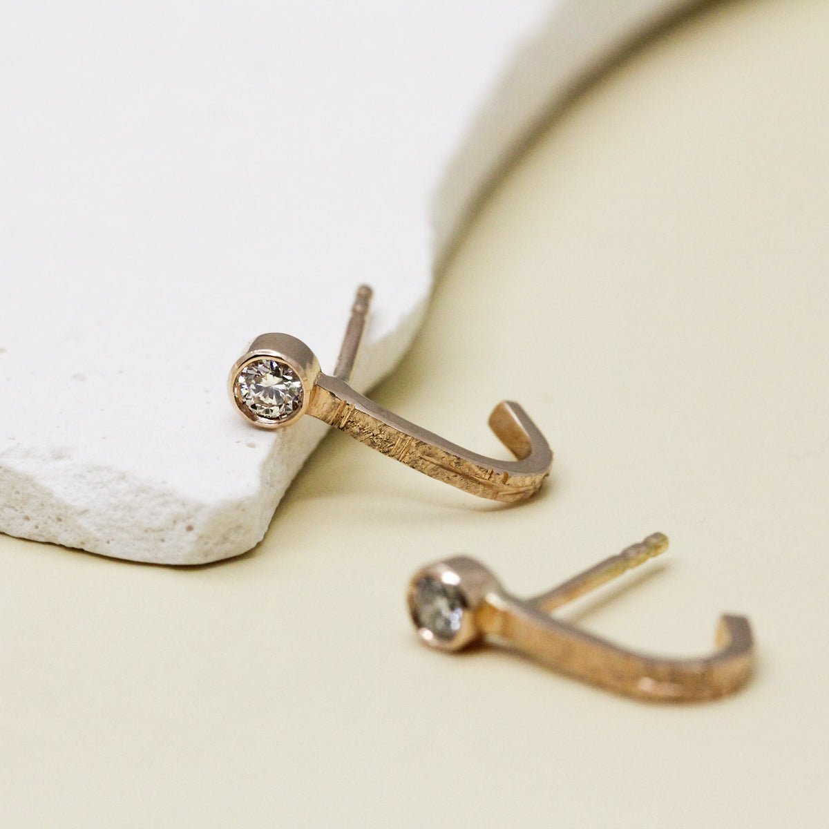 Boucles d'oreille Jacquie Hélia - diamant 2,5 mm