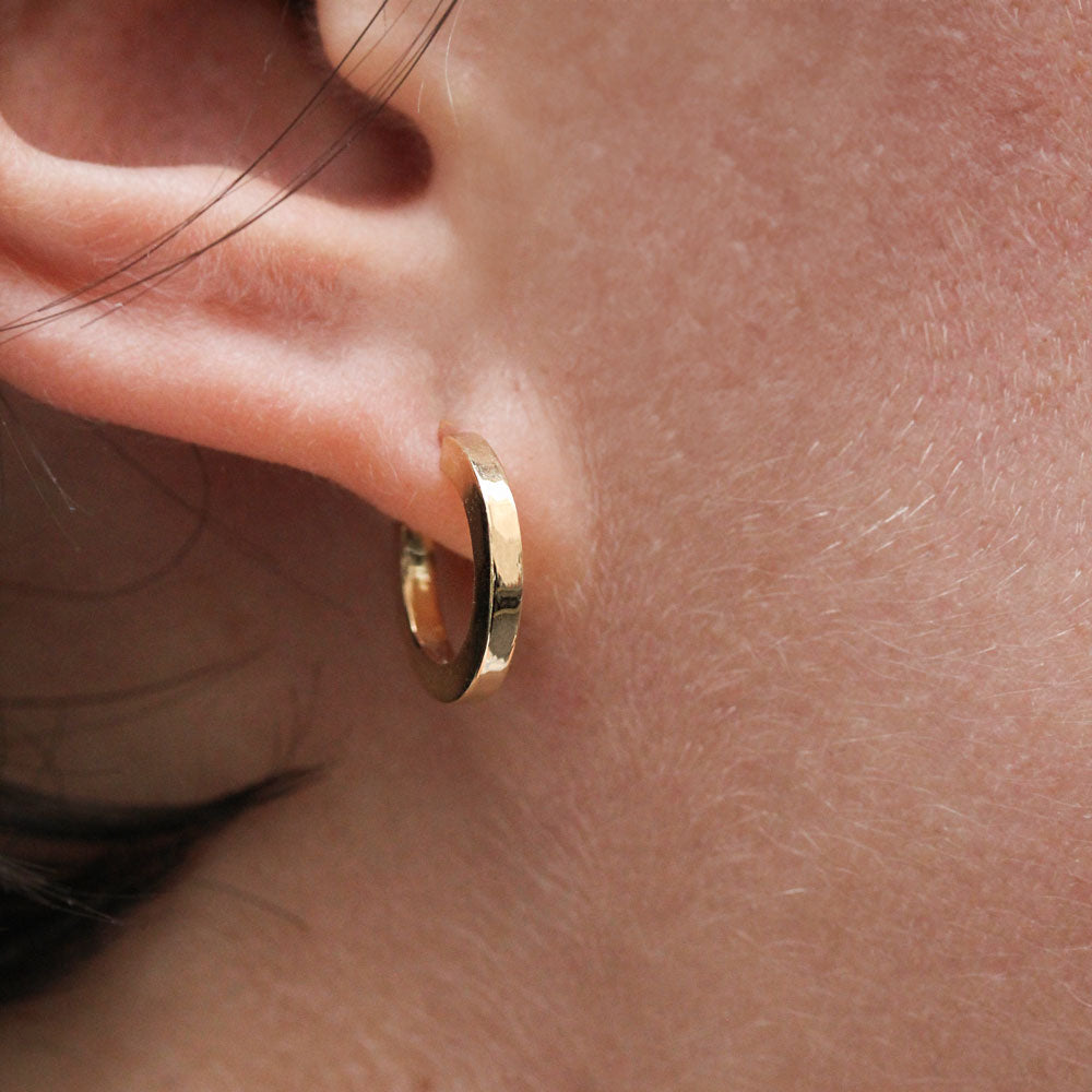 Boucles d'oreille éthiques, joaillerie artisanale made in Paris.