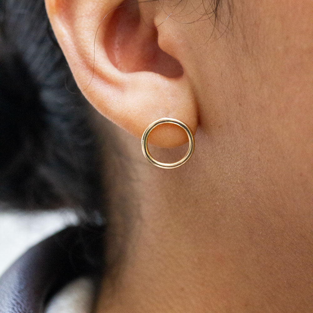 Boucles d'oreille éthiques en or Fairmined.