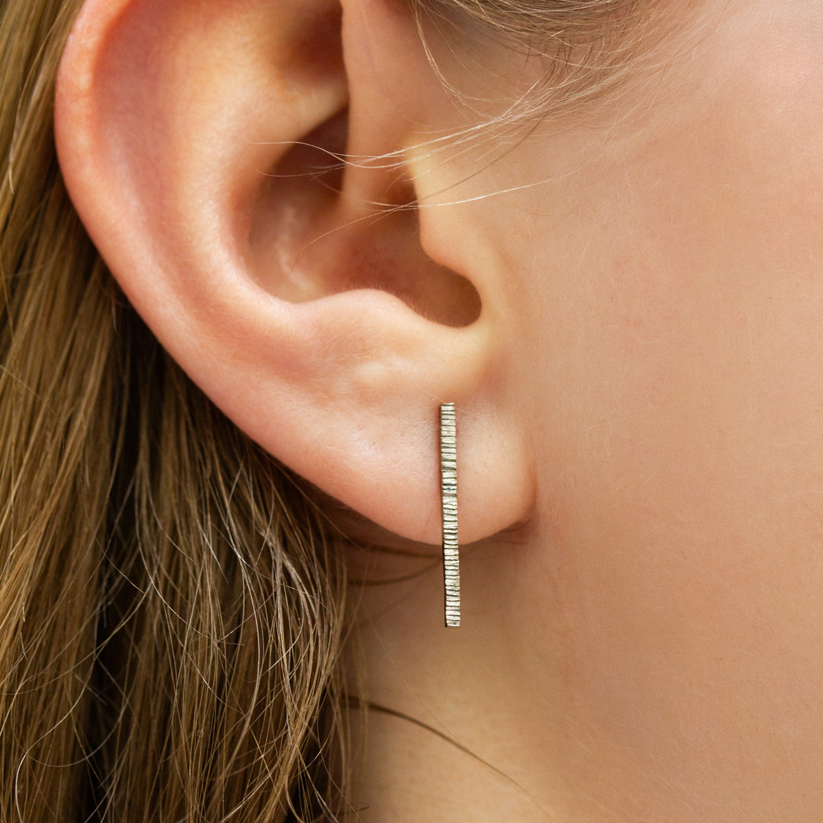 Boucles d'oreille tige originales en or rouge 18 carats éthique Fairmined en réduction - Bijoux éthiques et artisanaux joaillerie Paris et Lyon Paulette à Bicyclette 