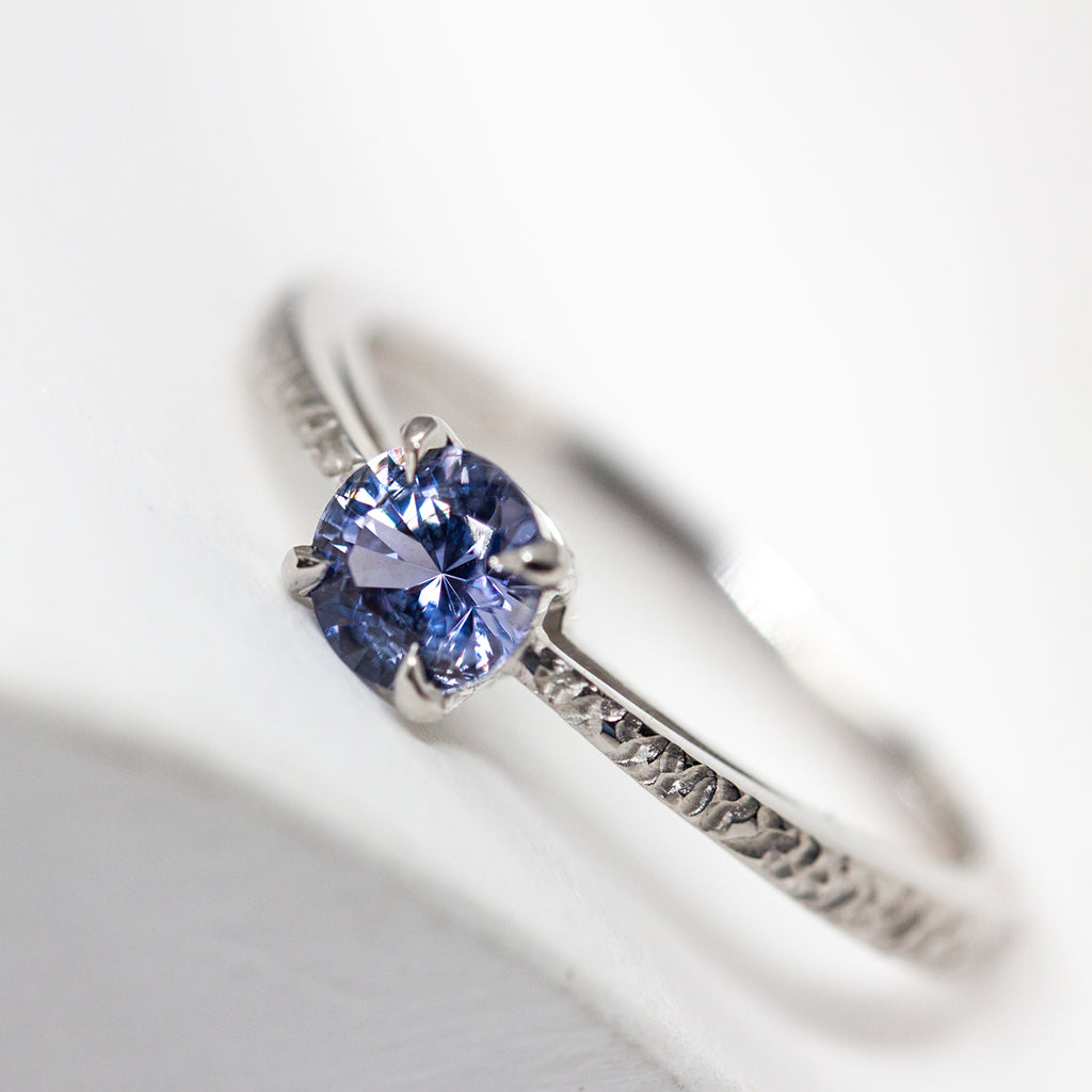 Pièce unique - Bague Jacqueline Rosa - saphir violet