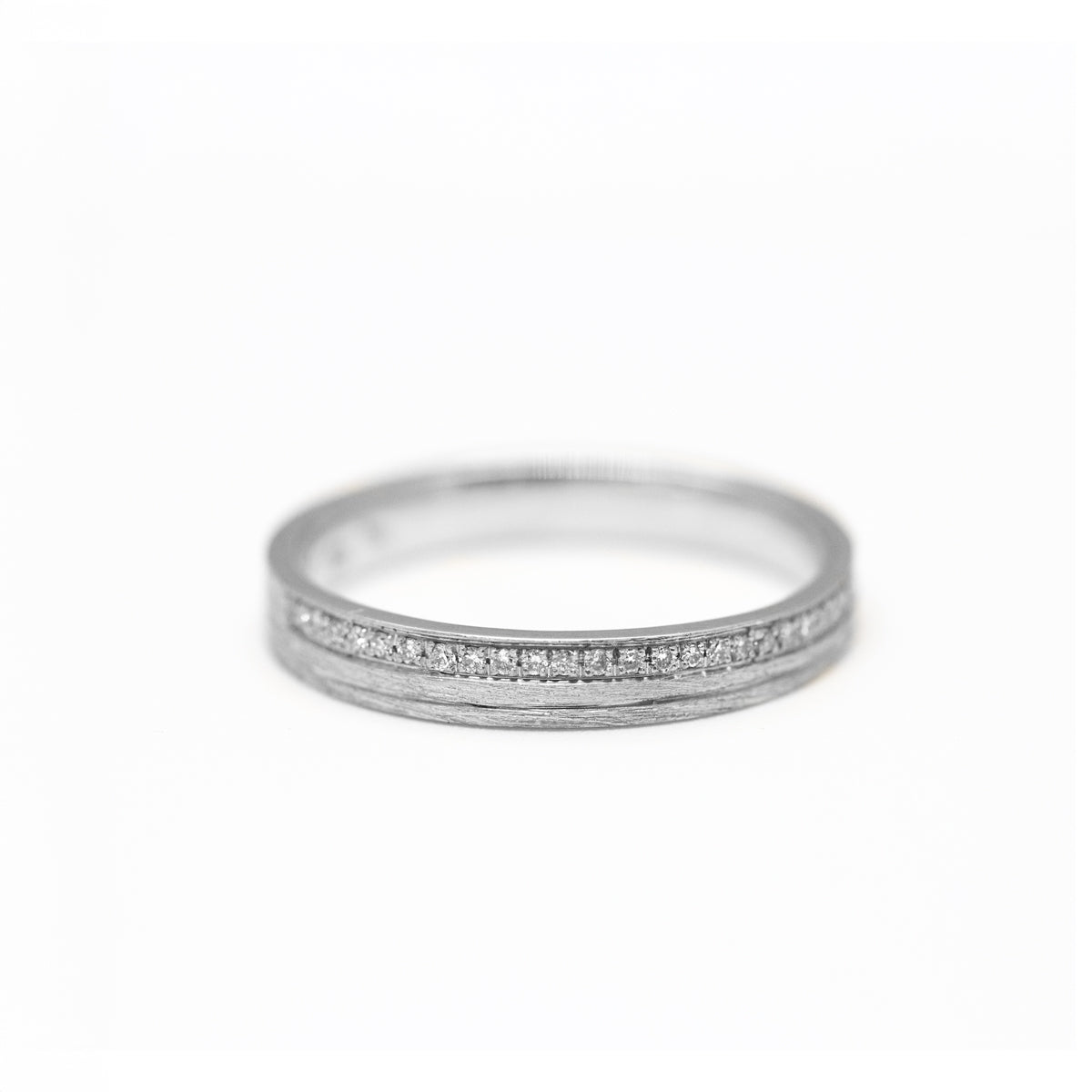 Alliance pavée Paula Casildée - diamants