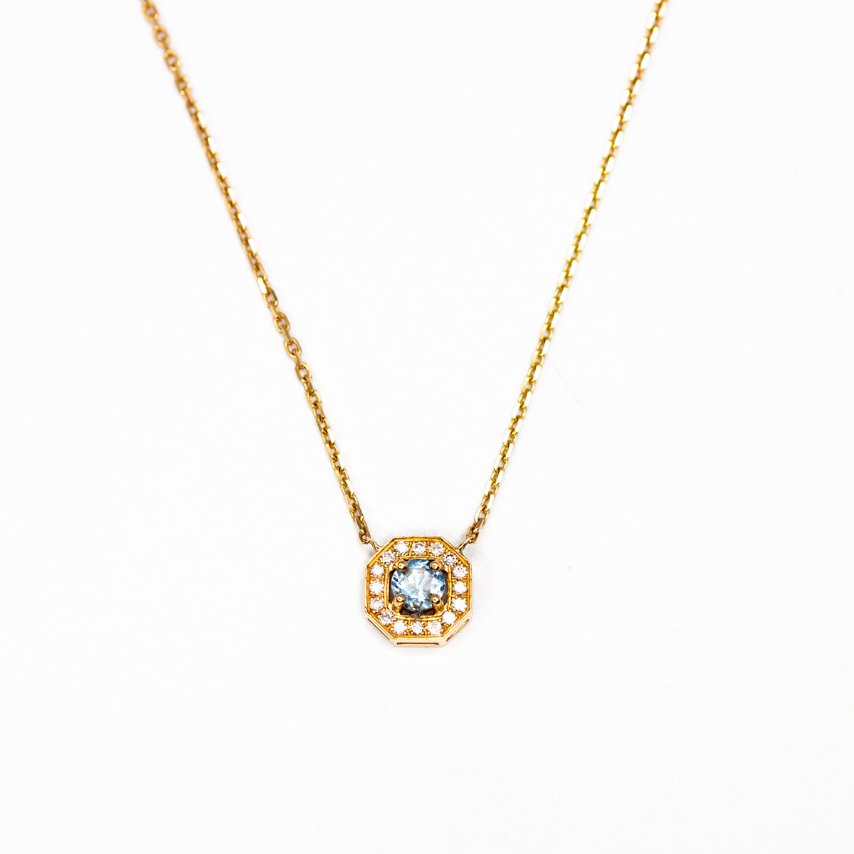 Collier Léone pavée d'aigue-marine et diamants en or jaune éthique 18 carats | Joaillerie artisanale made in France