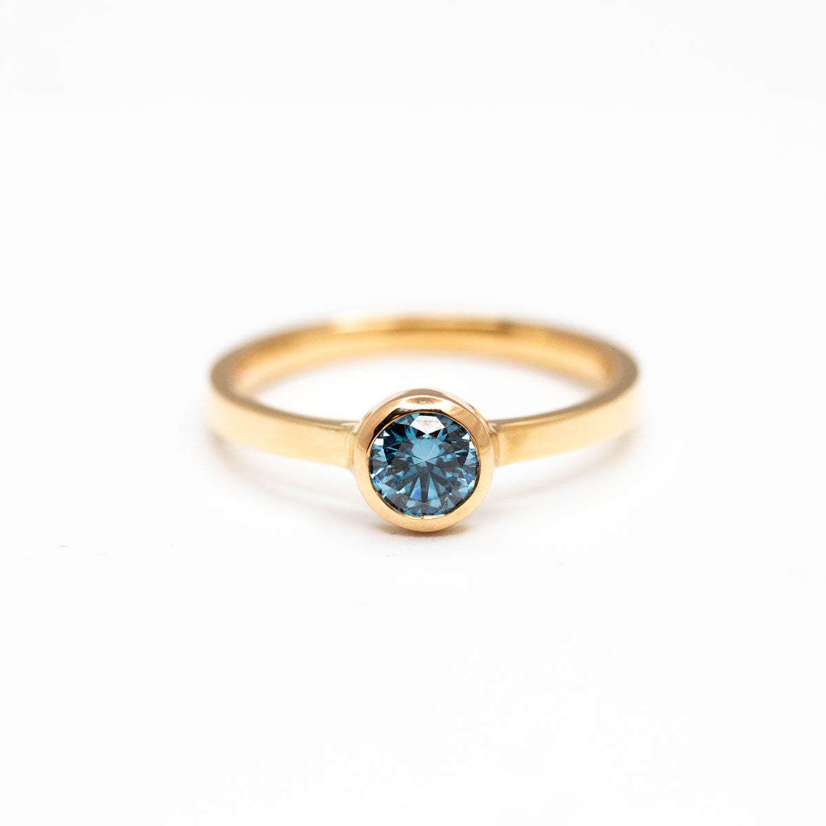 Pièce unique - Bague Solférine - diamant de synthèse Fancy Vivid Blue