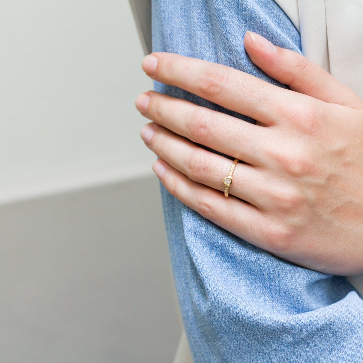 Bague fiançaille or rose fairmined diamant synthèse Paris Orion