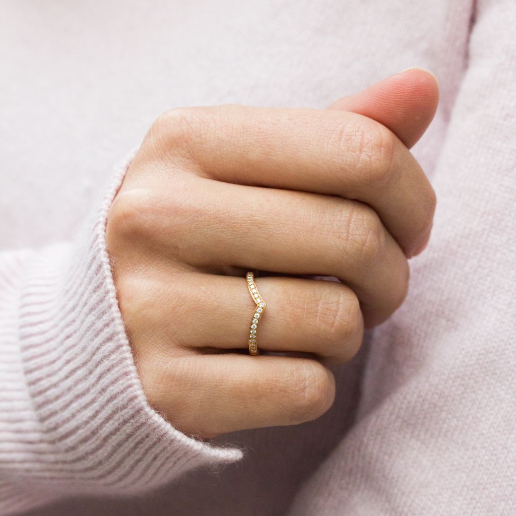 Bague incurvée diamants de laboratoire en or éthique Fairmined, made in Paris